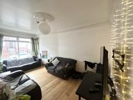 Manor Drive, Hyde Park