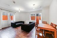 Ambassador Square, Canary Wharf