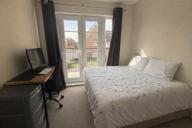 Great Clover Leaze, Cheswick Village