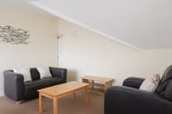Phillips Parade, Brynmill