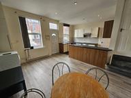 Woodside Avenue, Burley