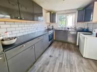 Milton Road, The Polygon