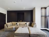 Christina Street, City Centre