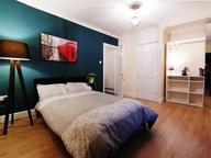 Bond Street, Brynmill