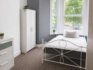 Llanbleddian Gardens, Cathays