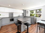1 Broomhall Road, Broomhall
