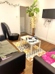 School View, Hyde Park