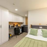 Knoll Court, City Centre