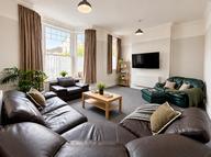 Eaton Crescent, Uplands