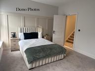 Eaton Crescent, Uplands