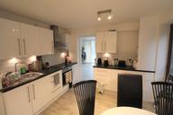 Guildford Park Avenue, Guildford