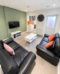 Darnley Street, Shelton