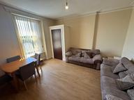 6 Cleghorn Street, West End