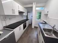 Coombe Road, Coombe Road