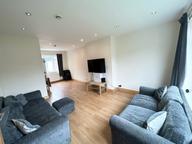 Estcourt Terrace, Headingley