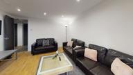 Brudenell Grove, Hyde Park