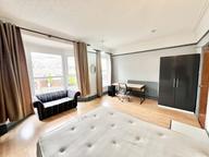 Beechwood Road, Uplands