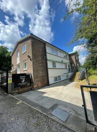 Clarendon Street, City Centre