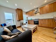 Belle Vue Road, Hyde Park