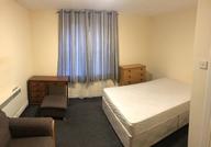 Polepark Road, West End