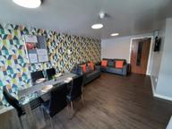 St. James Street, City Centre