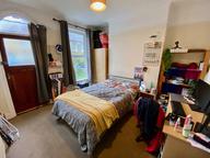 Cambridge Street, Golden Triangle