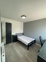 Station Road, Filton