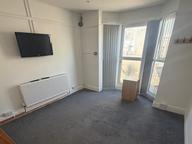 Beechwood Road, Uplands
