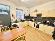 Burley Lodge Road, Hyde Park