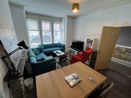 Estcourt Terrace, Headingley