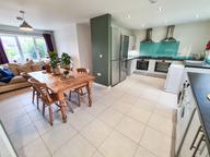 Peverell Road, Clover Hill