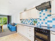 Howlett Drive, Golden Triangle