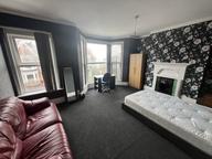 Beechwood Road, Uplands