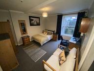 Springfield, West End