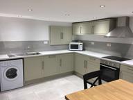Travis Place, Broomhall