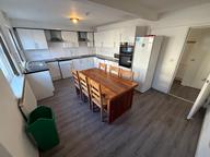 Lenton Boulevard, Lenton