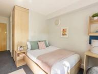 Charlotte Court, Highfield