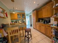 Leng Crescent, Eaton