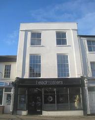 Clemens Street, Town Centre