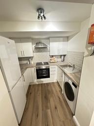 Cardigan Road, Flat 4, Headingley