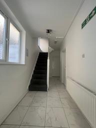 Gunnersbury Avenue, Ealing