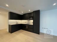 Hewson Way, Kennington