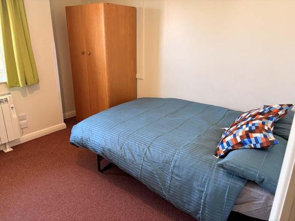 1 bedroom student apartment in City Centre, Canterbury