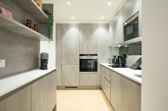 3 bedroom student apartment in Paddington, London