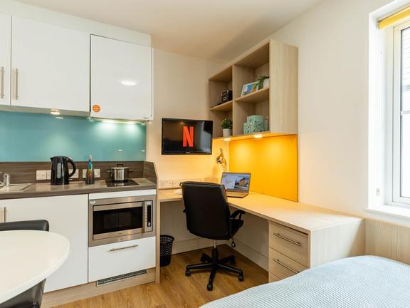 1 bedroom student apartment in City Centre, Exeter