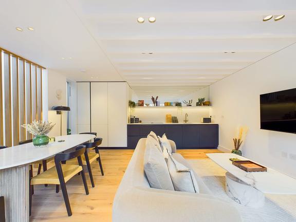 3 bedroom student apartment in Camden, London