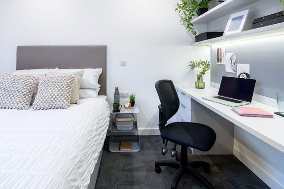 1 bedroom student apartment in City Centre, Swansea