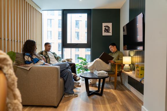 3 bedroom student apartment in Brent Cross, London