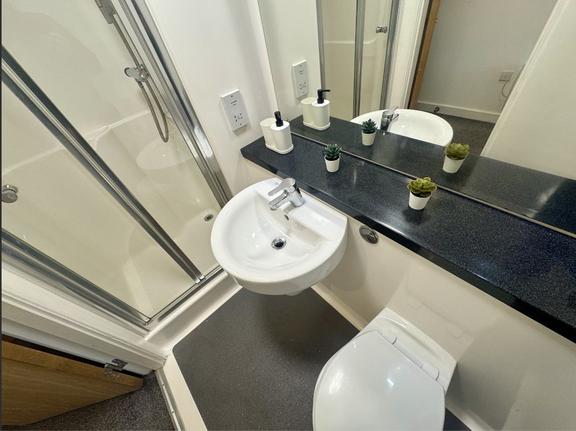 6 bedroom student apartment in City Centre, Nottingham
