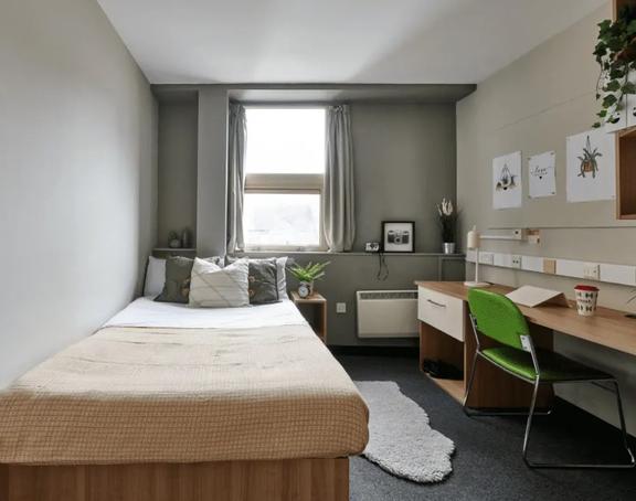 1 bedroom student apartment in City Centre, Exeter